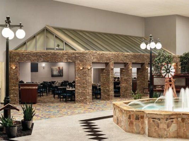 Radisson Hotel Fort Worth North-Fossil Creek 외부 사진