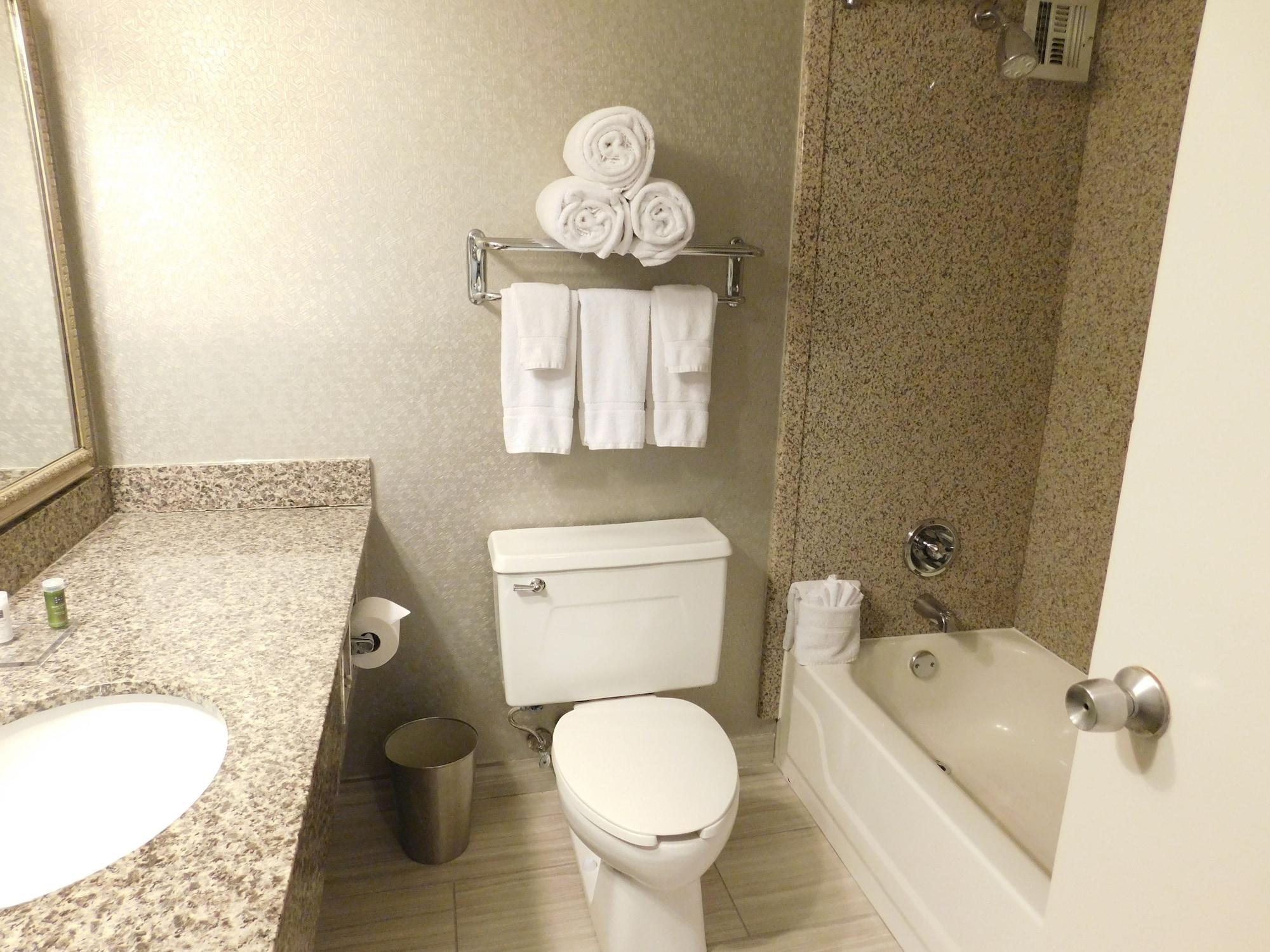Radisson Hotel Fort Worth North-Fossil Creek 외부 사진