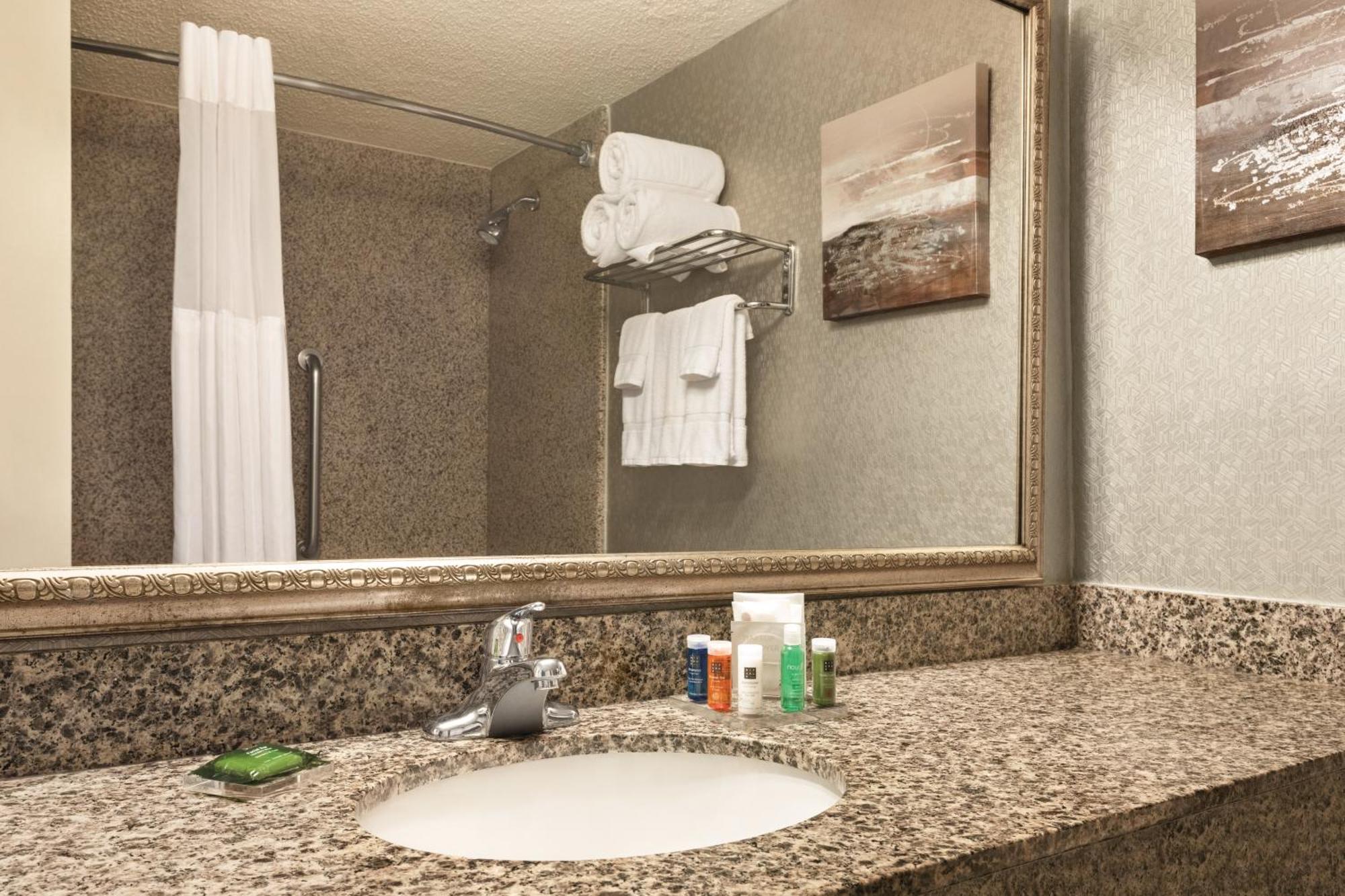 Radisson Hotel Fort Worth North-Fossil Creek 외부 사진