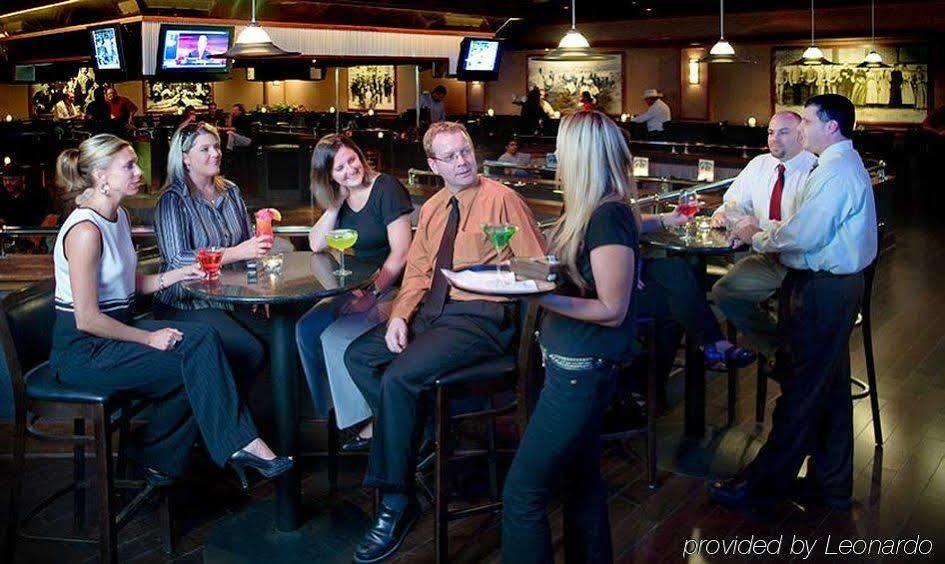 Radisson Hotel Fort Worth North-Fossil Creek 외부 사진